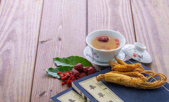 产妇简单月子帽做法-孕妇帽月子帽网 - 为你提供产妇月子帽的戴法、月子帽怎么戴图片